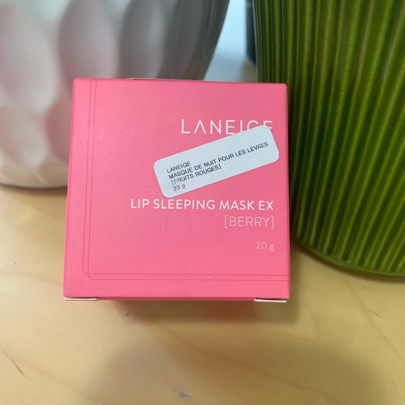 Brand New LaNeige - Lip Sleeping Mask - Berry - Picture 3 of 4